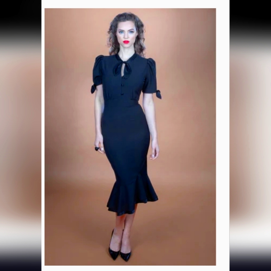 Florencia 1940's Fitted Dress By Stop Staring!